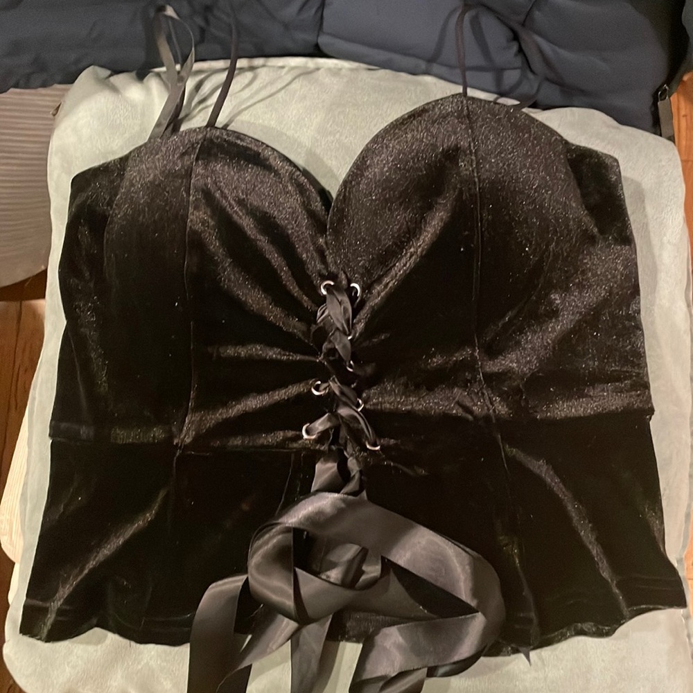 Velvet top